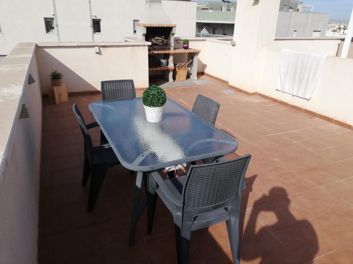 Penthouse Op Toplocatie Оріуела Екстер'єр фото